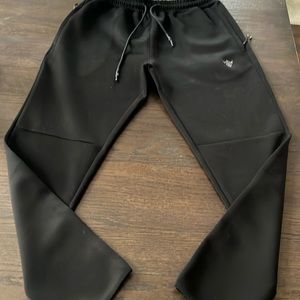 Royalty black jogger size large